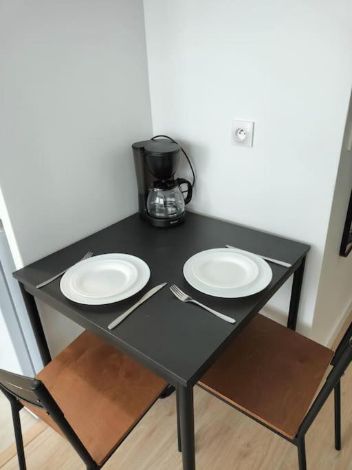 Studio Paris Sud A Cote Du Metro Lägenhet Villejuif Exteriör bild