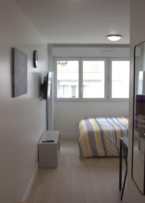Studio Paris Sud A Cote Du Metro Lägenhet Villejuif Exteriör bild